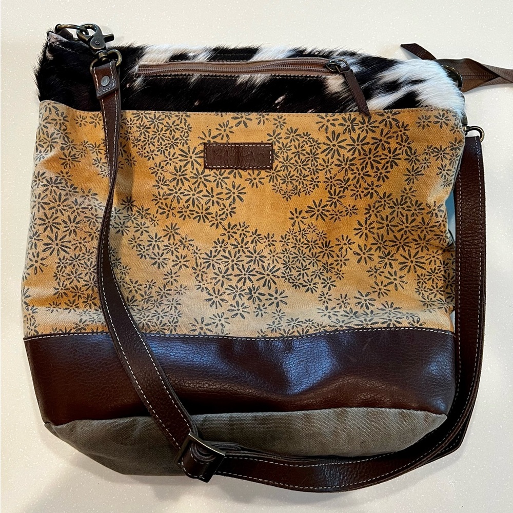 Sixtease Leather and Canvas Crossbody